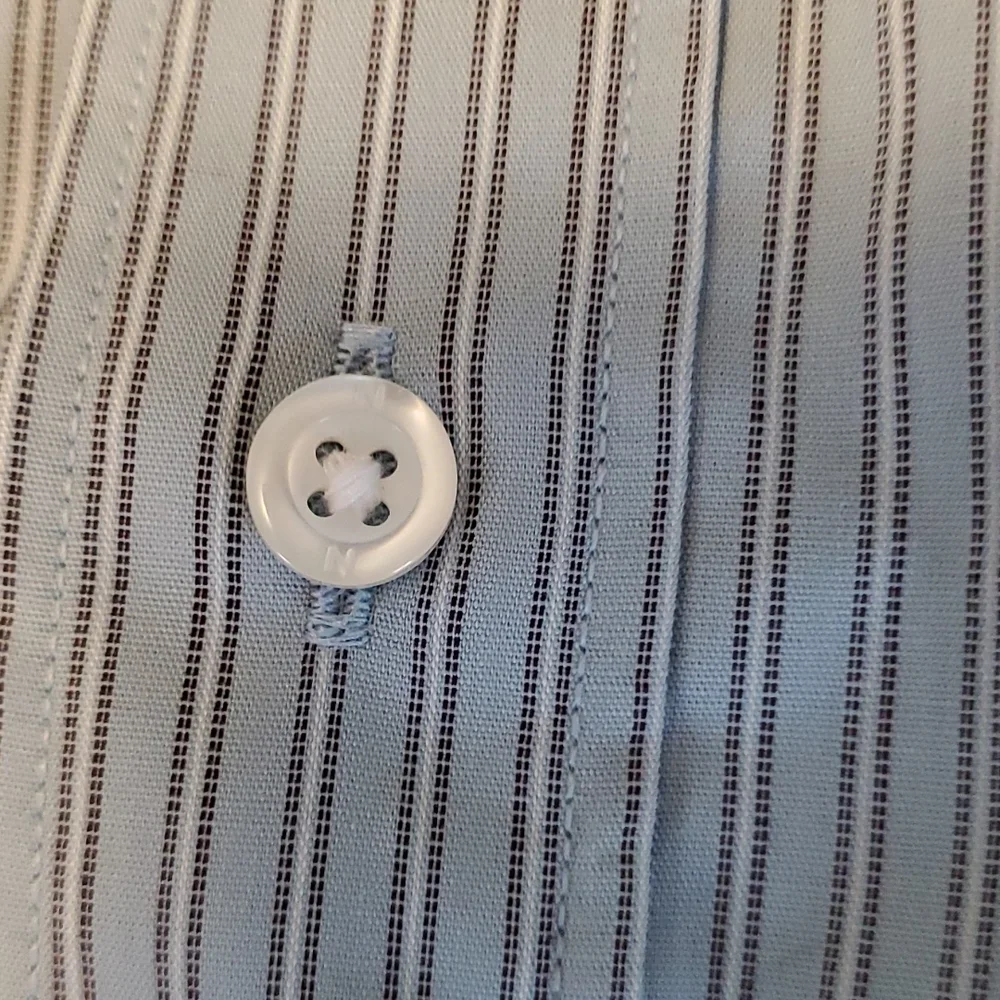 NWT! Nautica classic fit striped long sleeve dress shirt - Picture 5 of 13